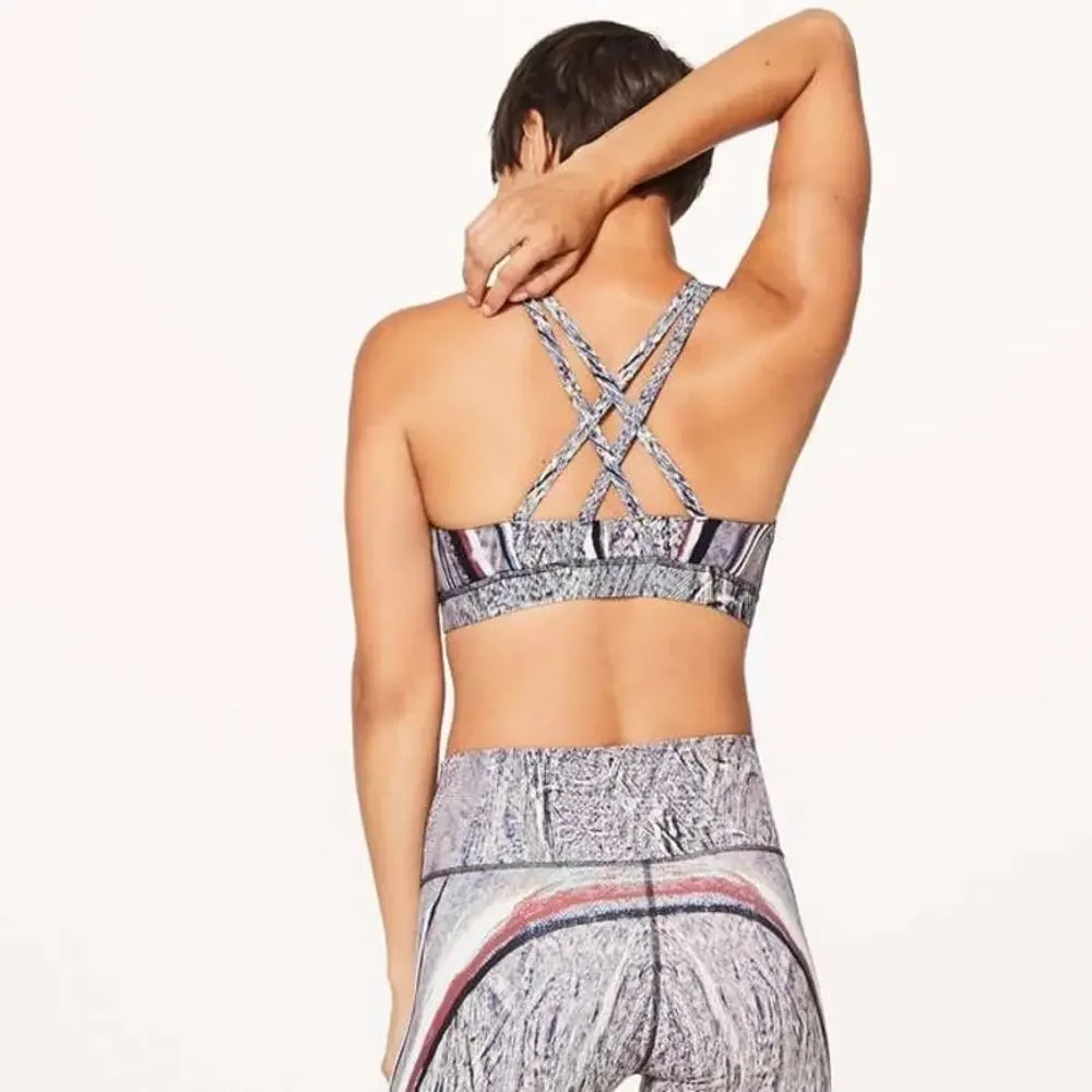 LULULEMON Energy Nulux Sports Bra Polychromatic Multi Black 10
